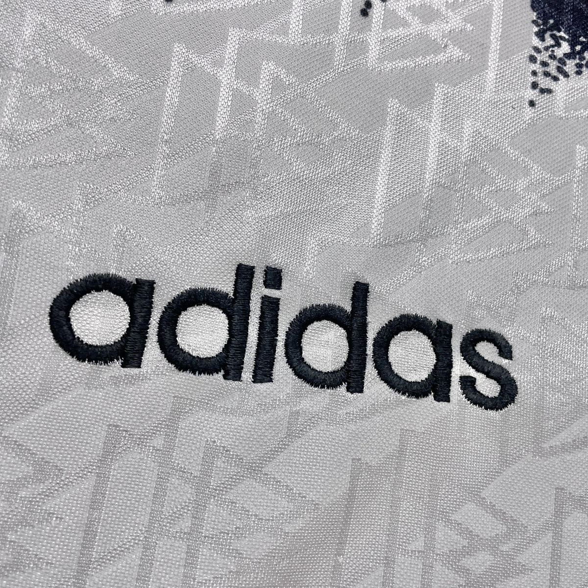 【正規品1994-1996 adidas Germany home shirt】