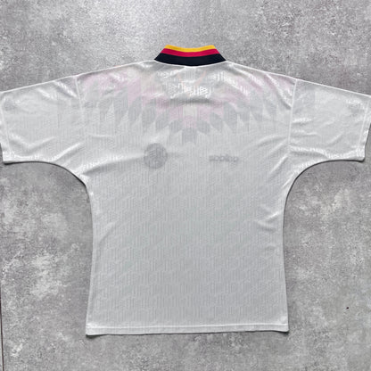 【正規品1994-1996 adidas Germany home shirt】