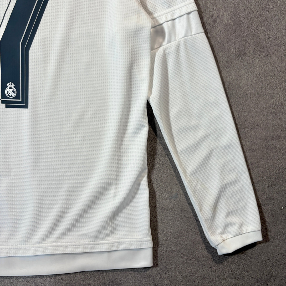 【正規品2015-2016 adidas Real Madrid home L/S RONALDO #7】