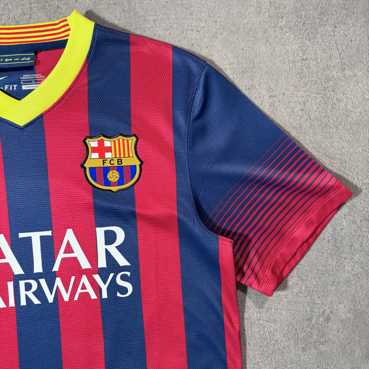 【正規品2013-2014 NIKE Barcelona home XAVI #6】