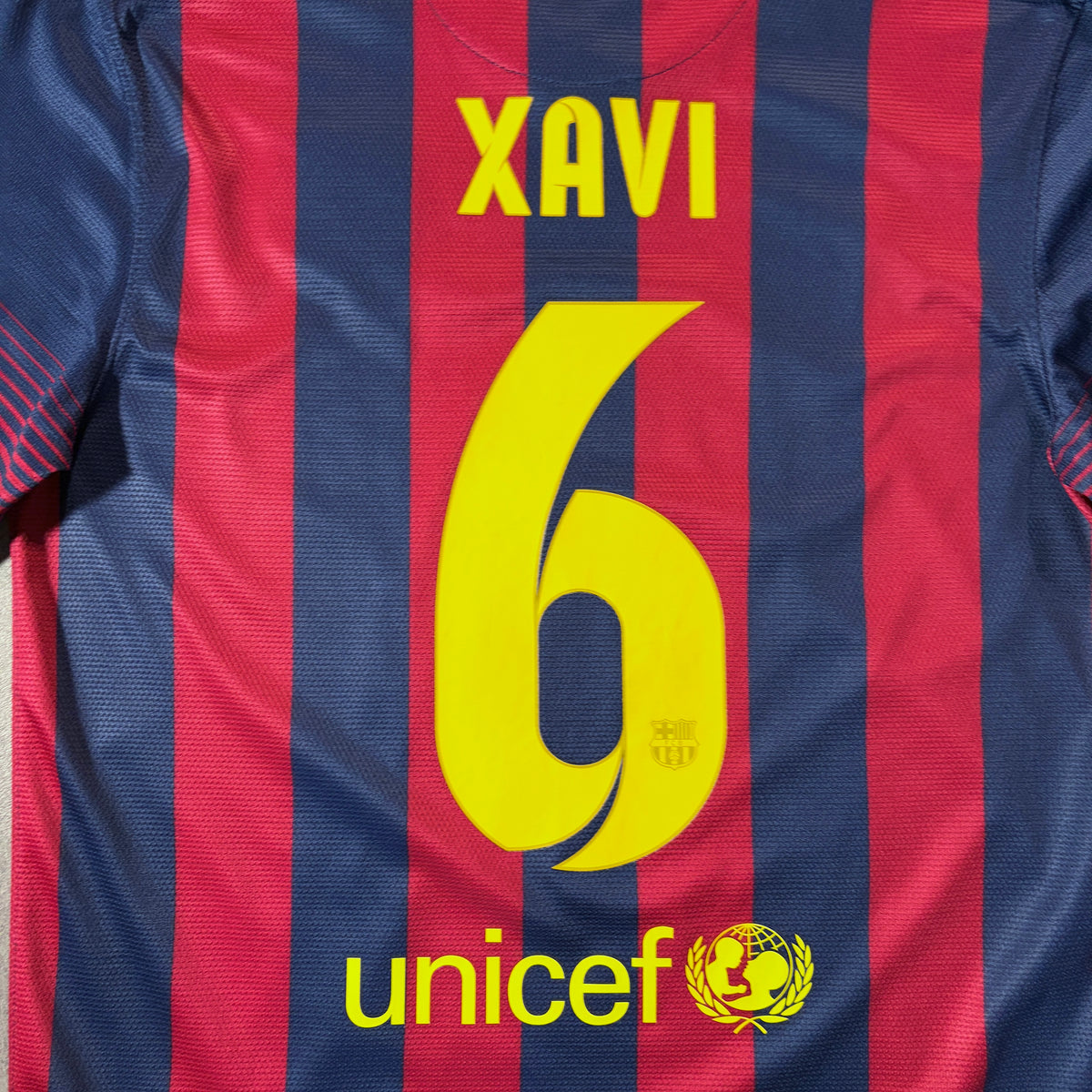 【正規品2013-2014 NIKE Barcelona home XAVI #6】