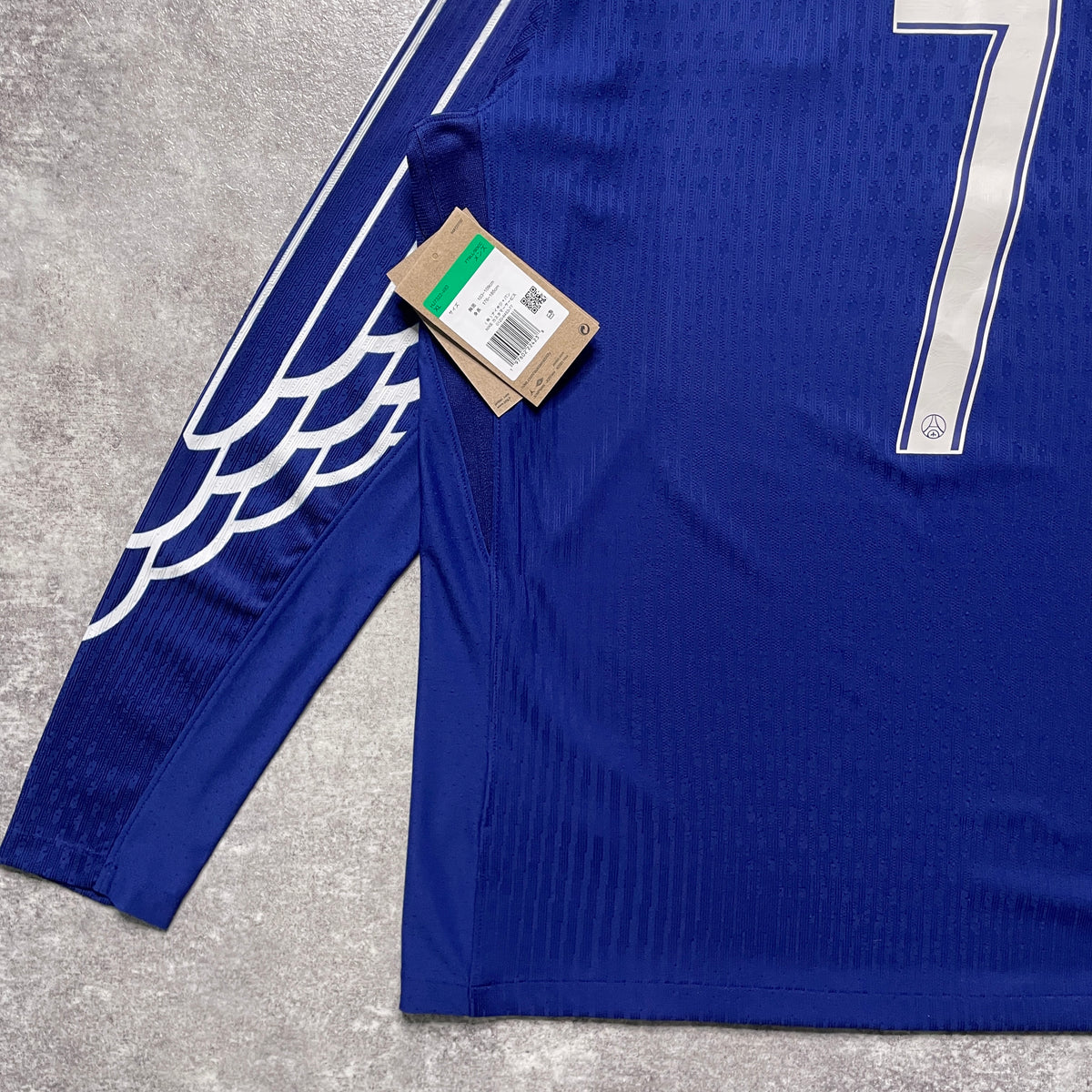【BNWT正規品2024-2025 Jordan PSG 4th L/S KVARATSKHELIA #7】