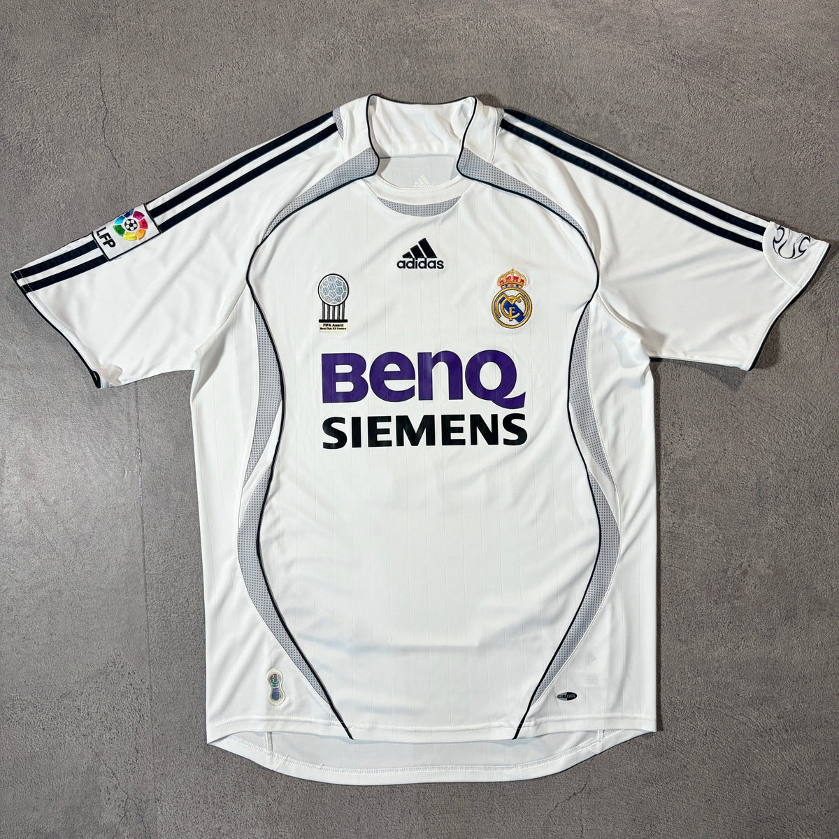 【正規品2006-2007 adidas Real Madrid home Beckham #23】