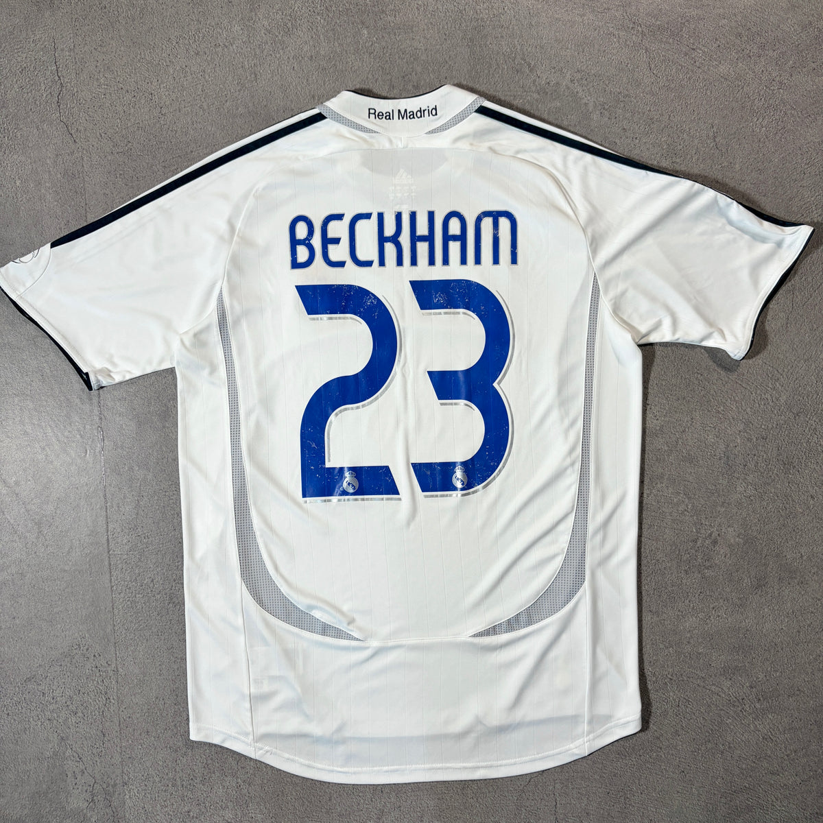 【正規品2006-2007 adidas Real Madrid home Beckham #23】