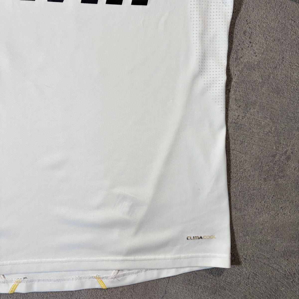 【正規品2009-2010 adidas Real Madrid home BENZEMA #11】