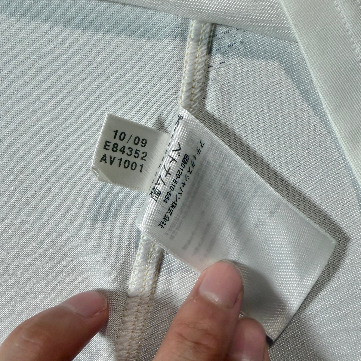 【正規品2009-2010 adidas Real Madrid home BENZEMA #11】