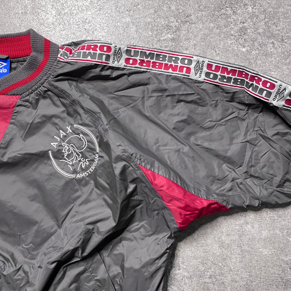 【正規品90s UMBRO AJAX nylon pullover】