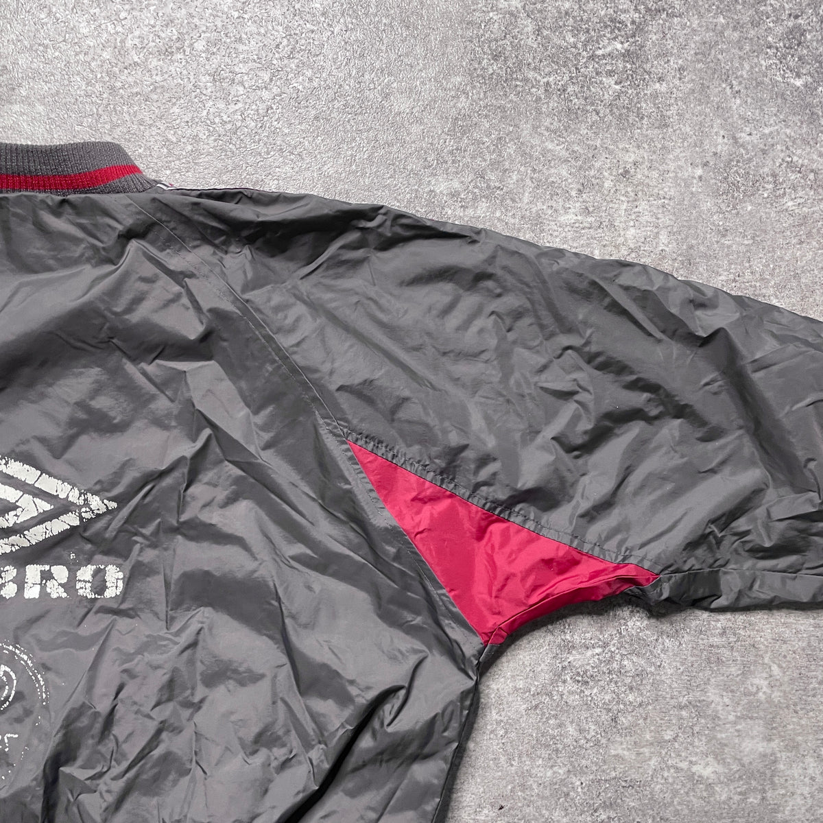 【正規品90s UMBRO AJAX nylon pullover】