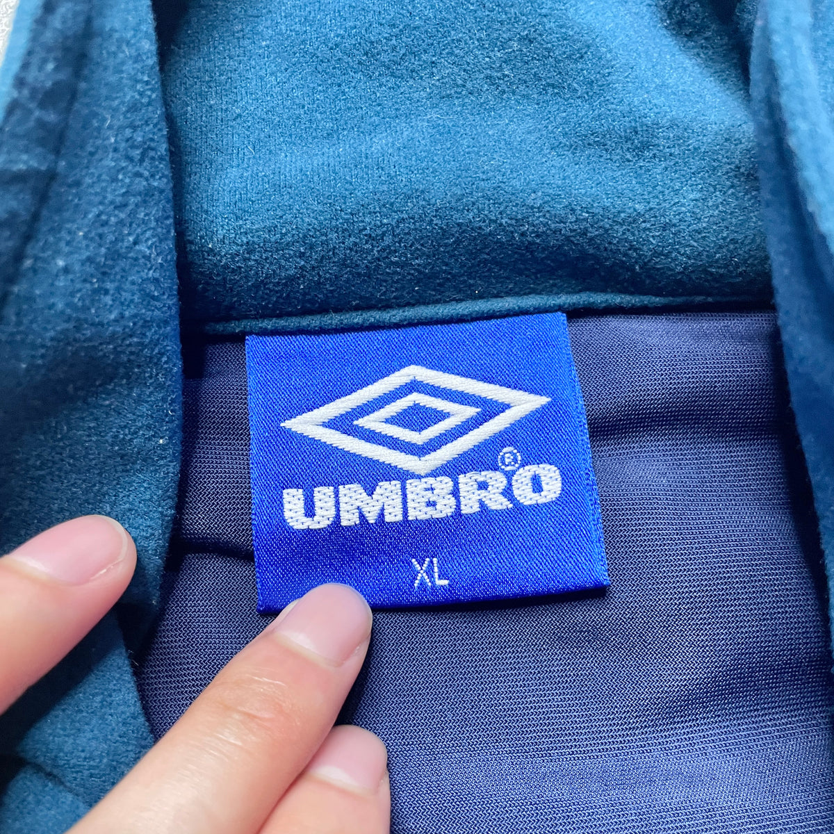 【正規品90s UMBRO Real Betis velours track jacket】