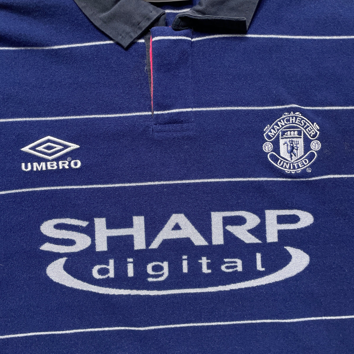 【正規品1999-2000 UMBRO Manchester United away Beckham #7】