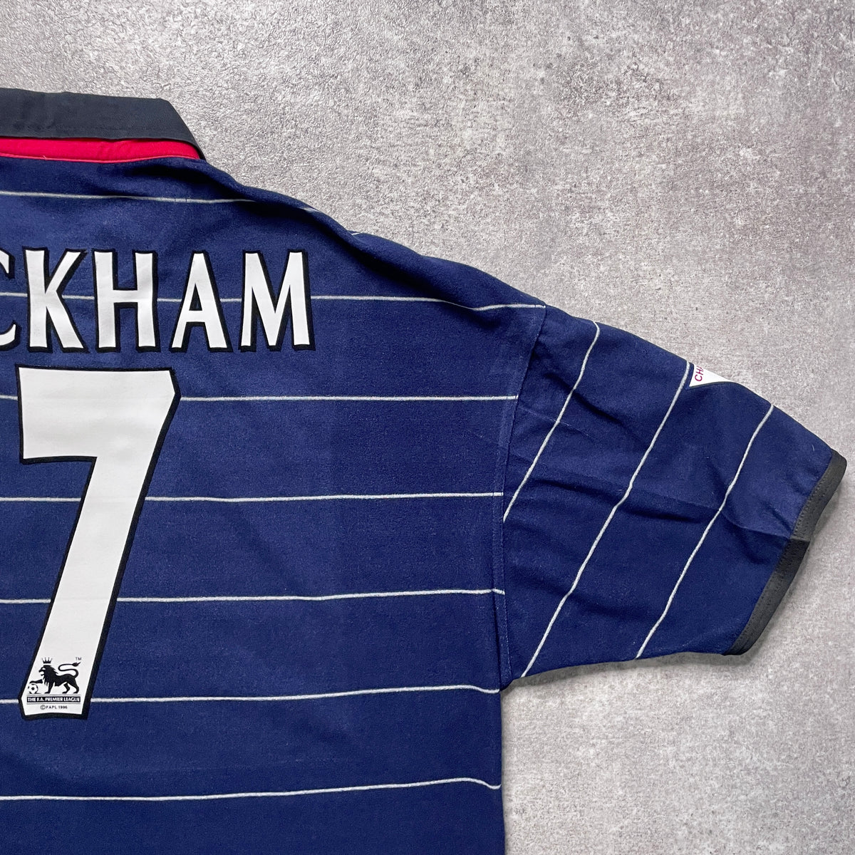 【正規品1999-2000 UMBRO Manchester United away Beckham #7】