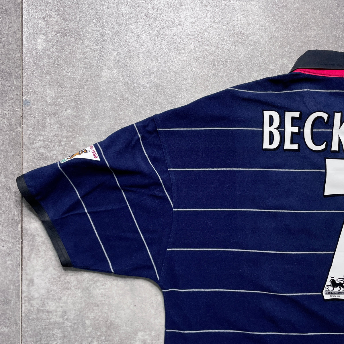 【正規品1999-2000 UMBRO Manchester United away Beckham #7】