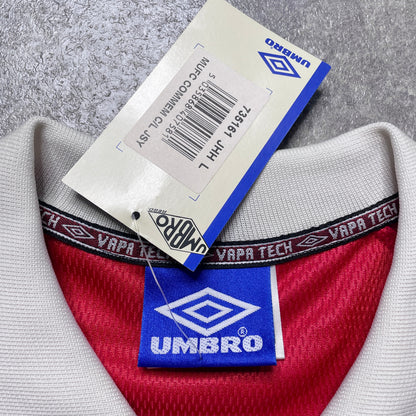 【BNWT正規品1999-2000 UMBRO Manchester United UCL home Beckham #7】