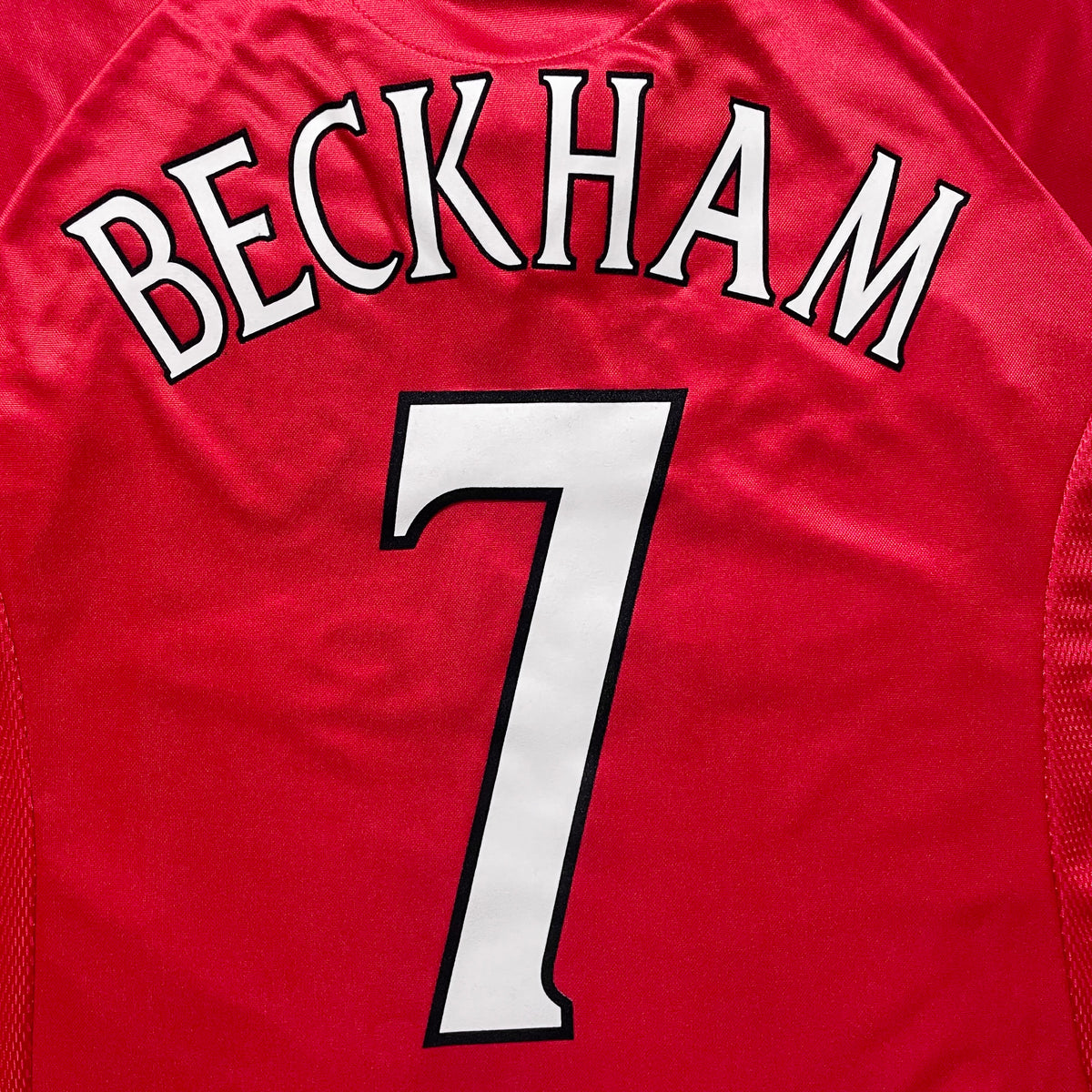 【BNWT正規品1999-2000 UMBRO Manchester United UCL home Beckham #7】