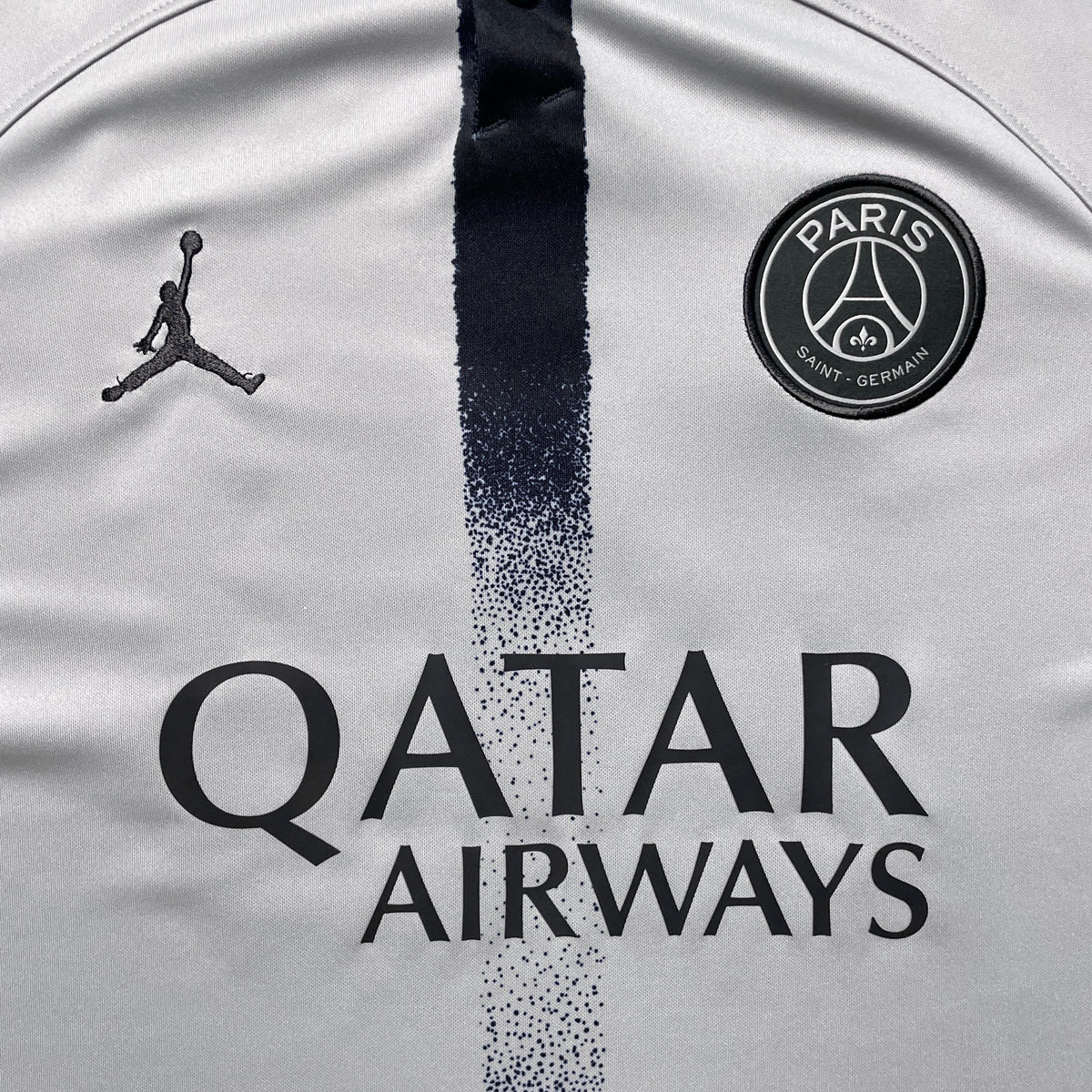 【正規品2022-2023 JORDAN Paris Saint-Germain away Messi #30】