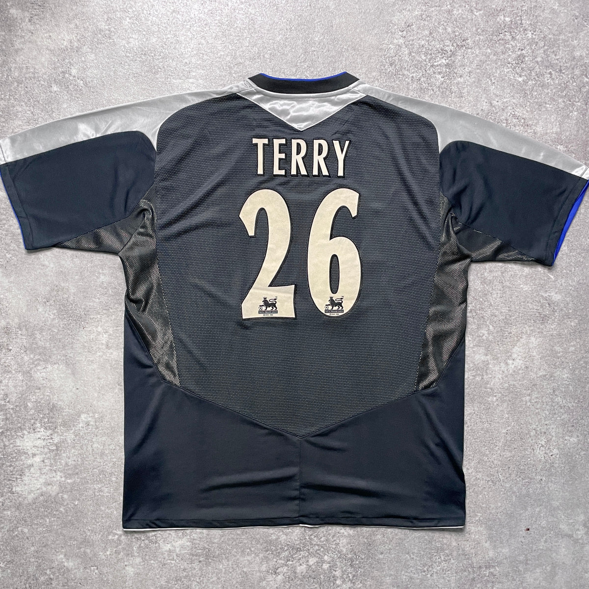 【正規品2004-2006 UMBRO Chelsea away/ 3rd TERRY #26】