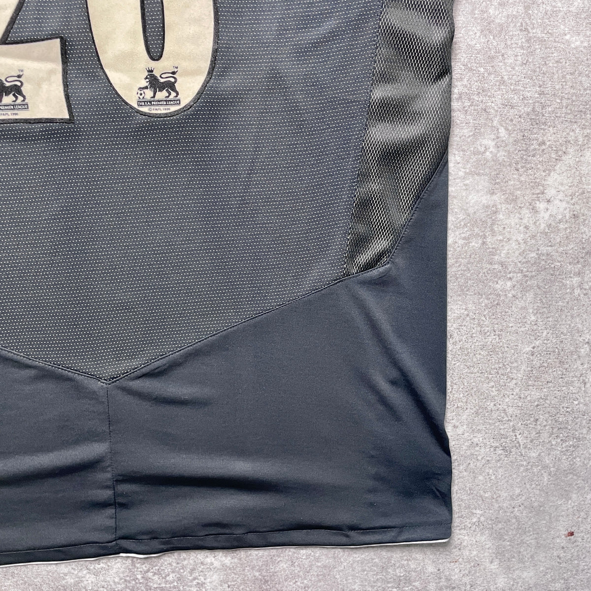 【正規品2004-2006 UMBRO Chelsea away/ 3rd TERRY #26】