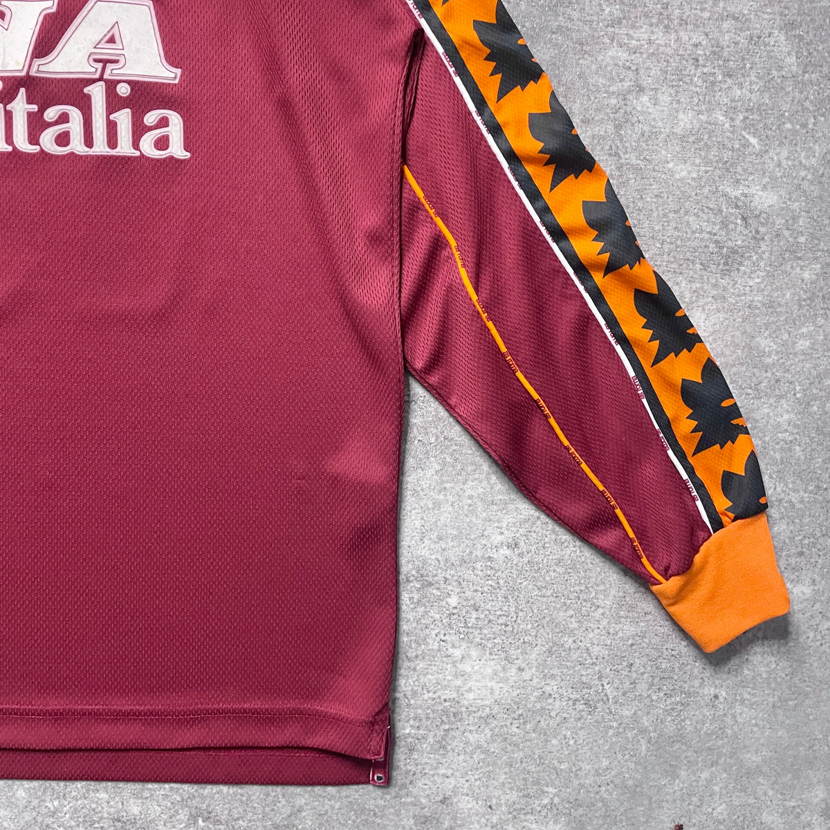 【正規品1998-1999 daiadora AS ROMA home L/S TOTTI #10】