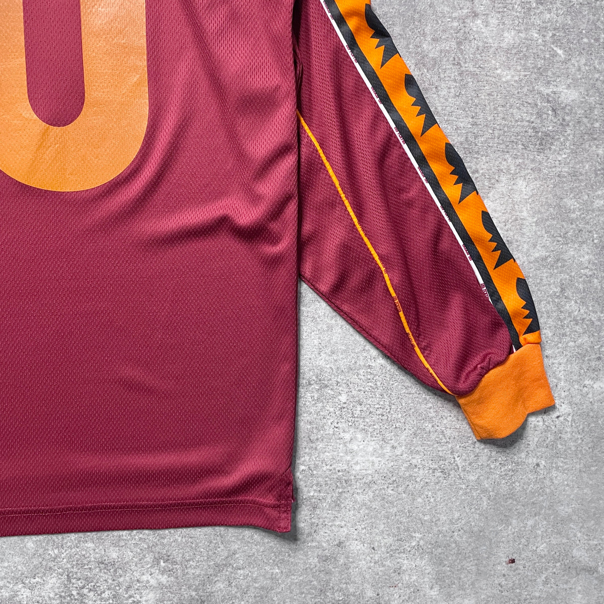 【正規品1998-1999 daiadora AS ROMA home L/S TOTTI #10】